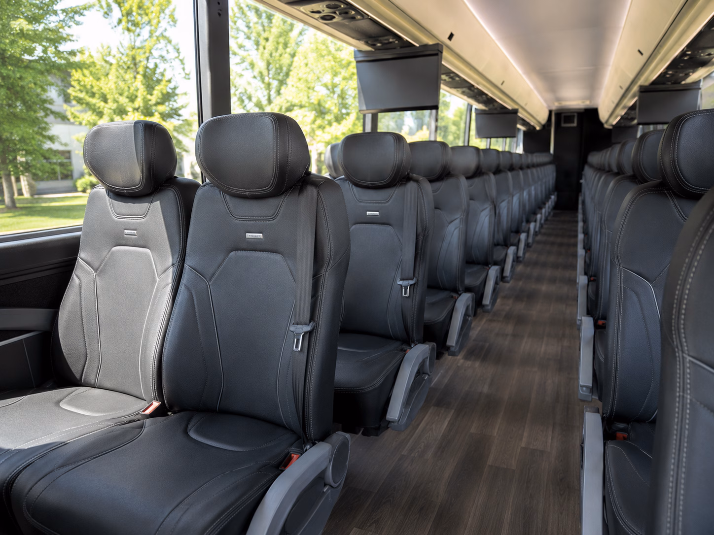 how the distance and duration of your trip affect charter bus rates