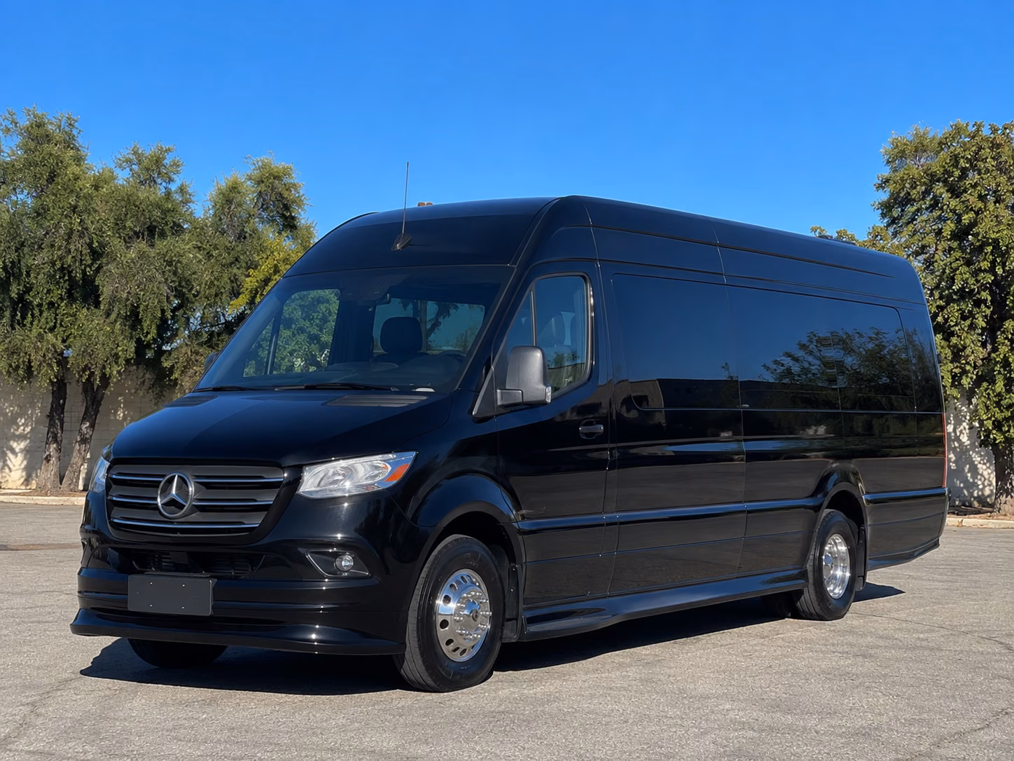 transportation serving south gate and nearby cities